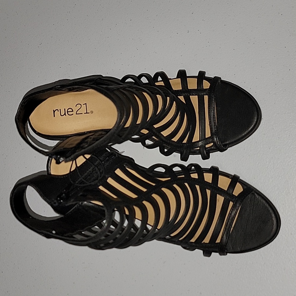 Rue21 black strappy heels, size 8
